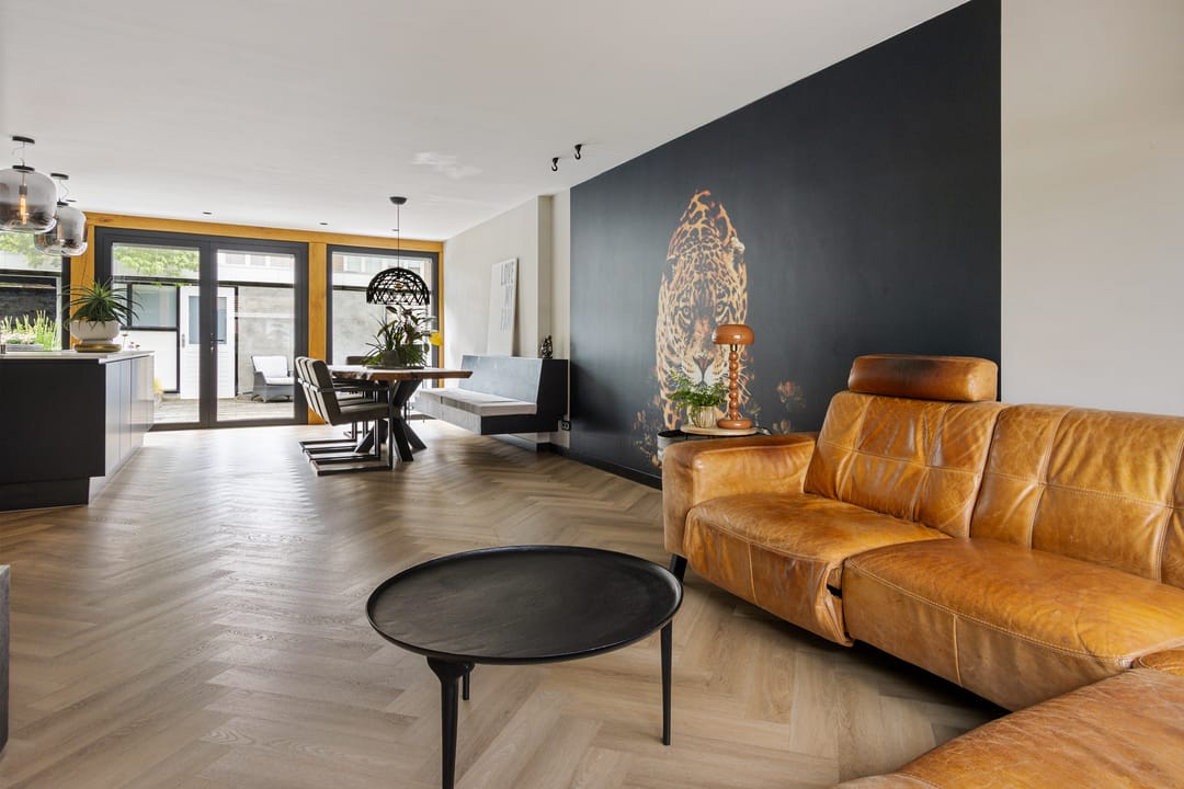 Completely Renovated Corner Home with Heated Pool and Garage in Central Emmeloord — 16