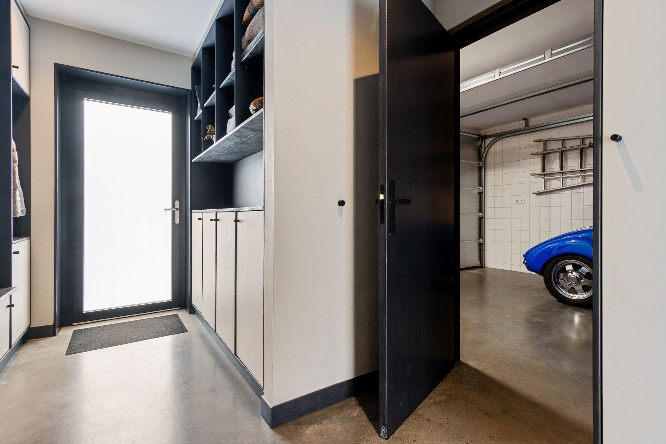 Completely Renovated Corner Home with Heated Pool and Garage in Central Emmeloord — 27