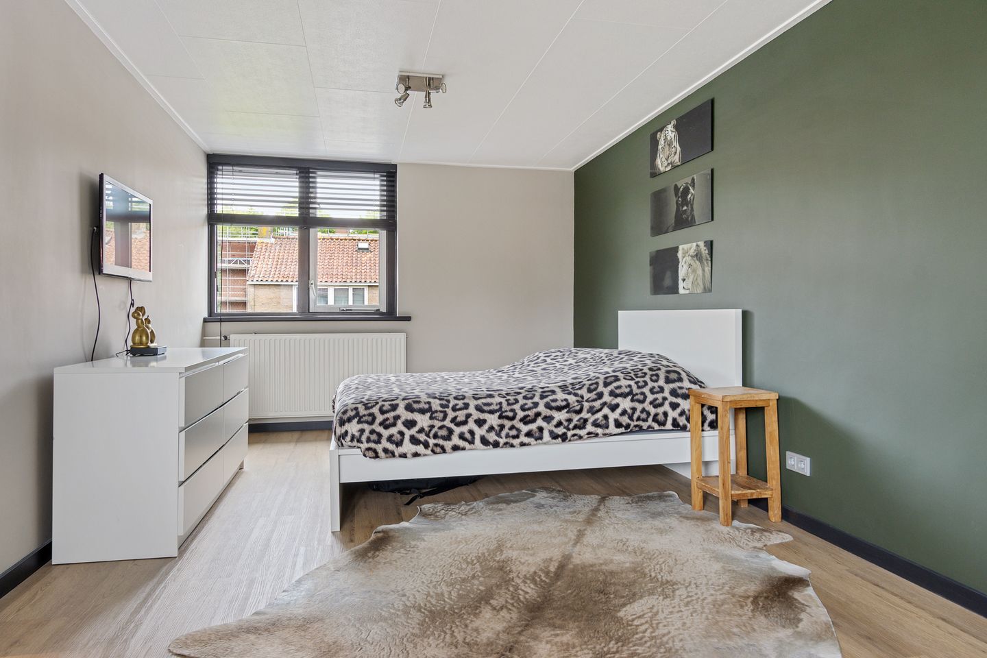 Completely Renovated Corner Home with Heated Pool and Garage in Central Emmeloord — 34
