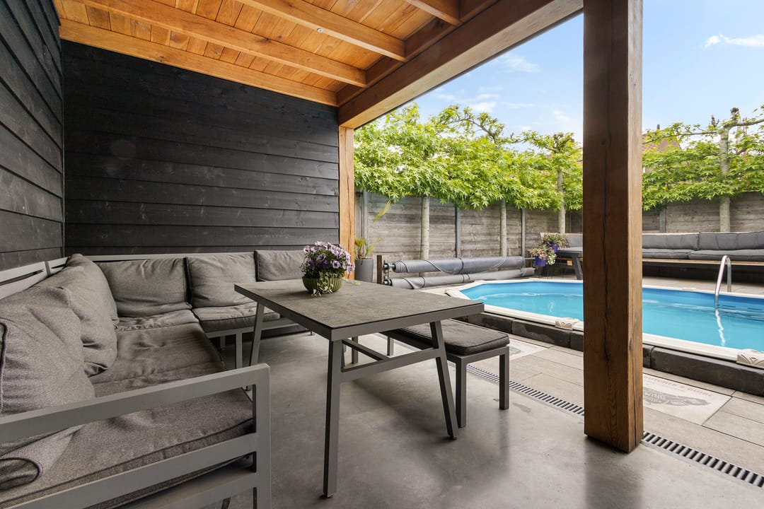 Completely Renovated Corner Home with Heated Pool and Garage in Central Emmeloord — 47