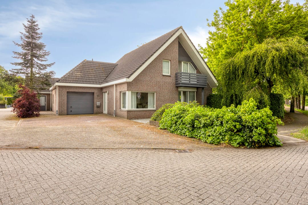 Foto 43 van Hoff van Hollantlaan 11