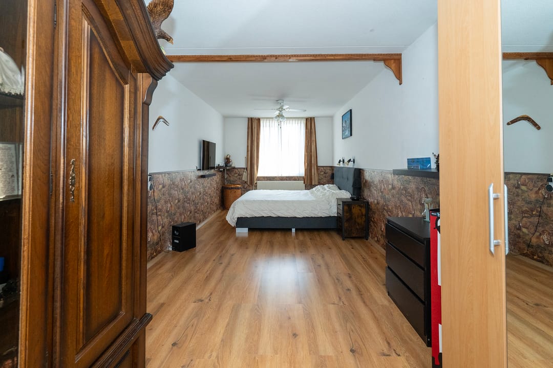 Photo 31 of Mantingestraat 39