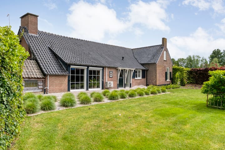 Foto 2 van De Pol 6