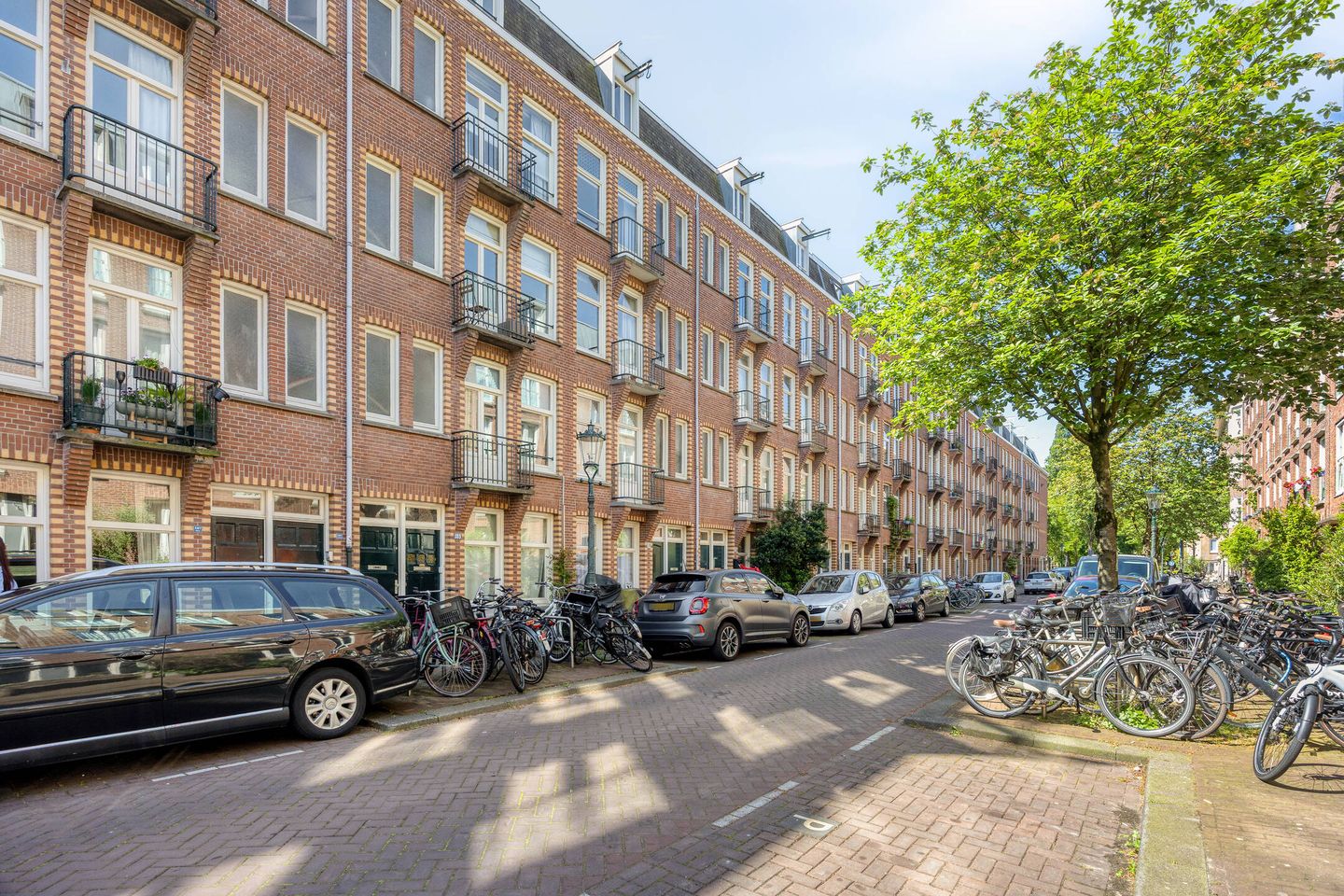 Foto 34 van Van Beuningenstraat 191-3