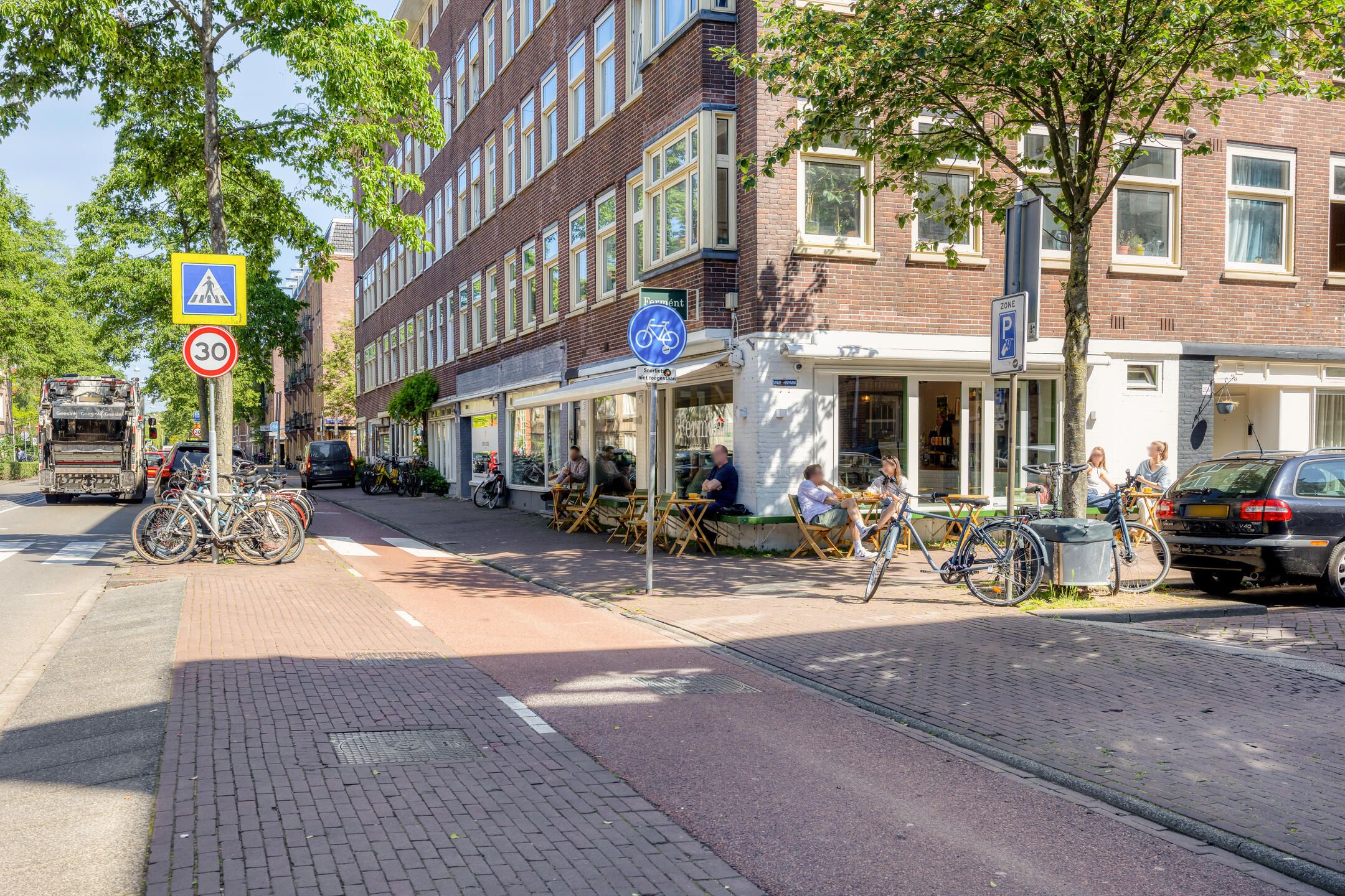 Foto 36 van Van Beuningenstraat 191-3