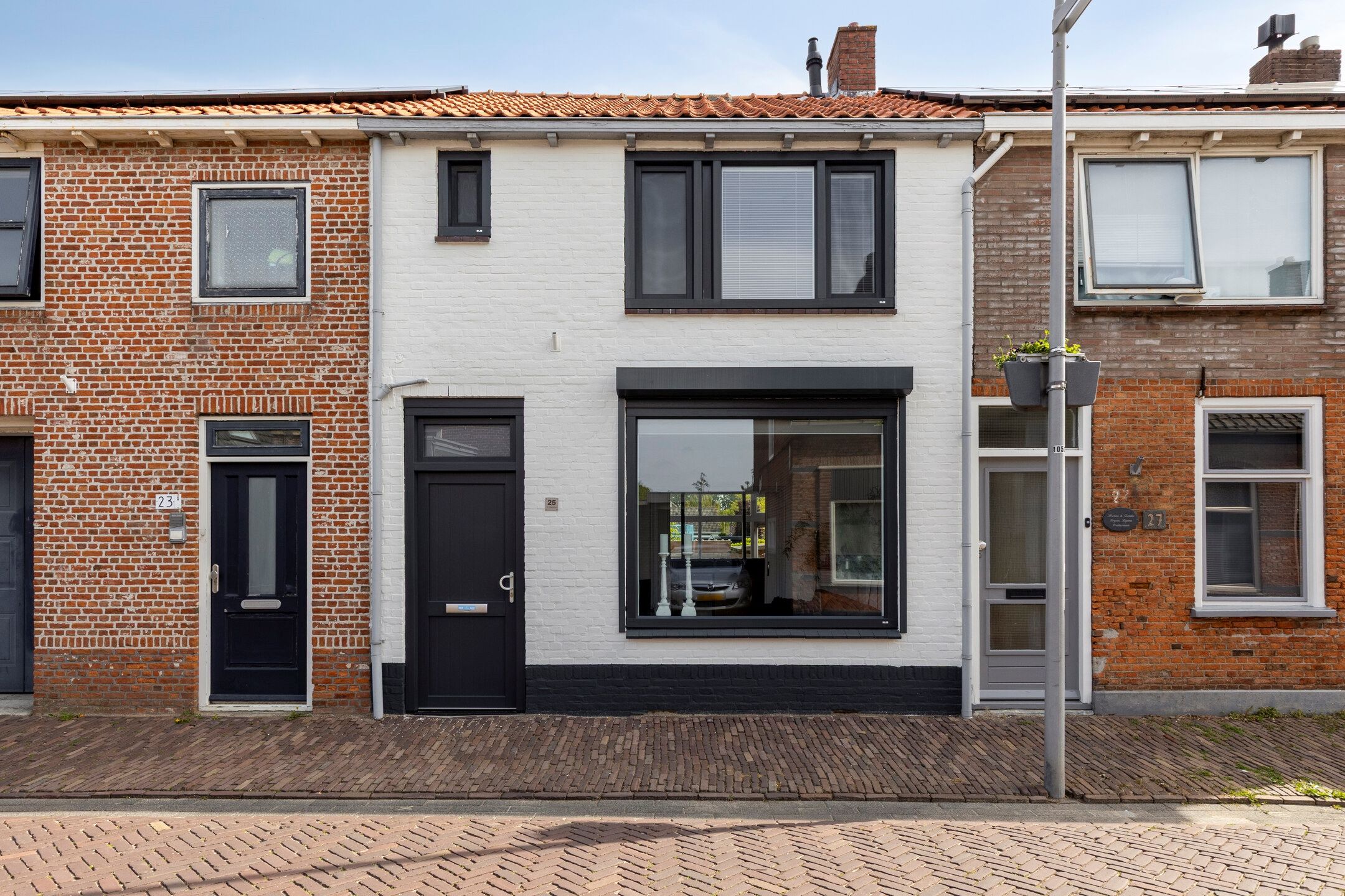 Dorpsstraat 25 