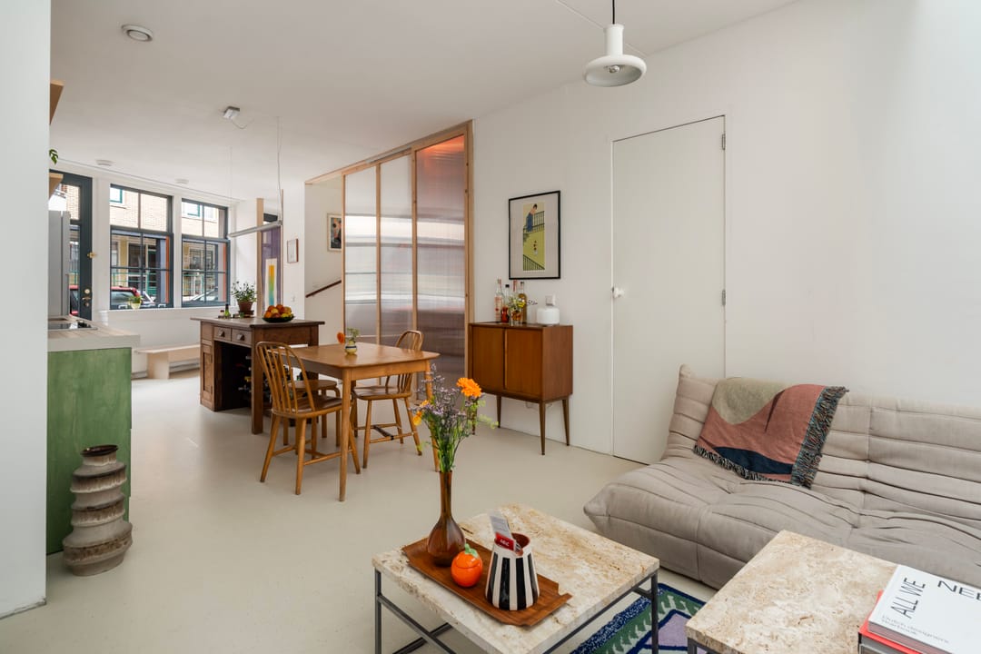 Renovated terraced house with west-facing terrace and private parking in historic Delfshaven — 8