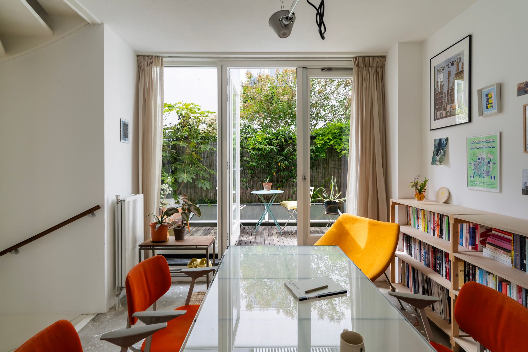 Renovated terraced house with west-facing terrace and private parking in historic Delfshaven — 30