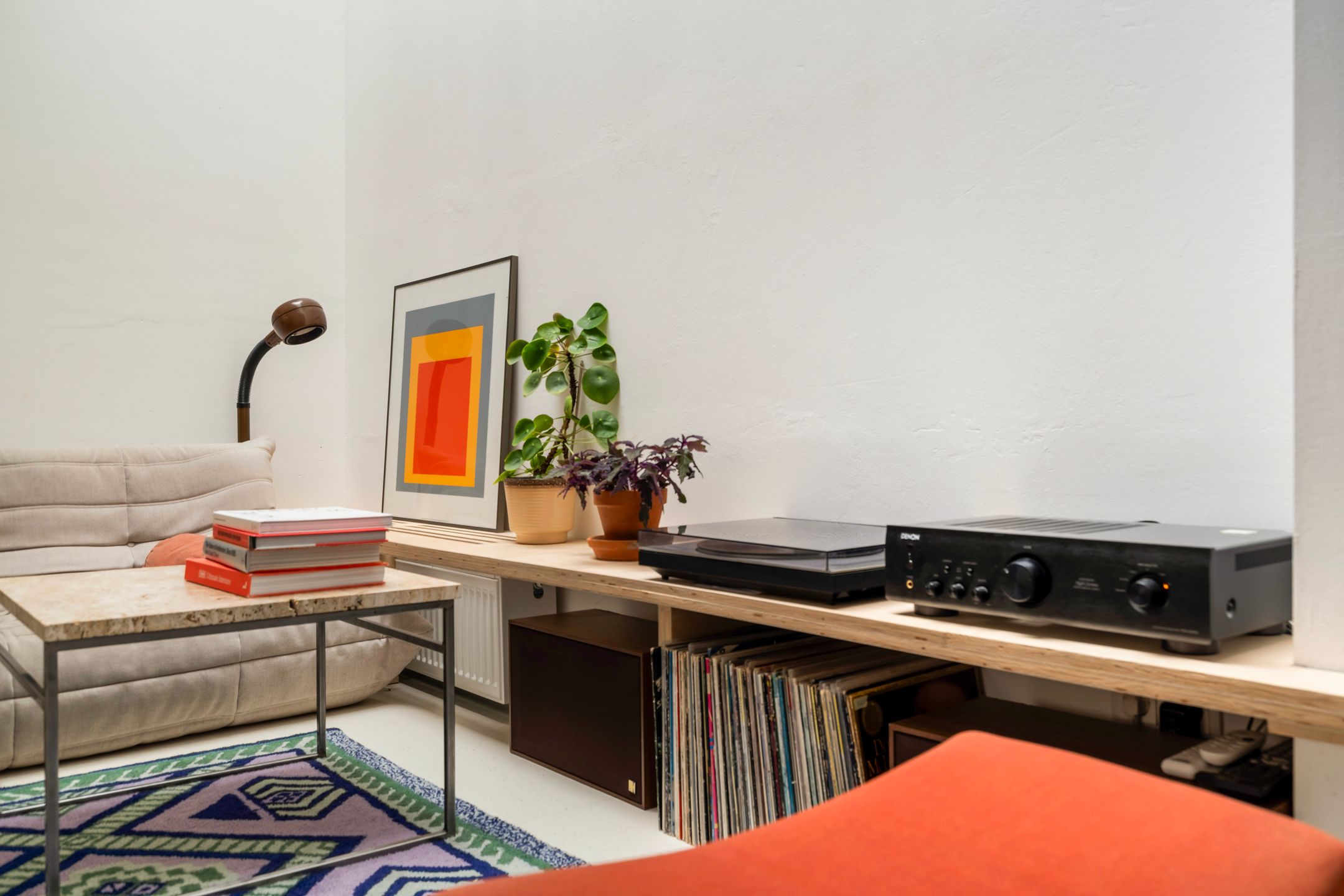 Renovated terraced house with west-facing terrace and private parking in historic Delfshaven — 12