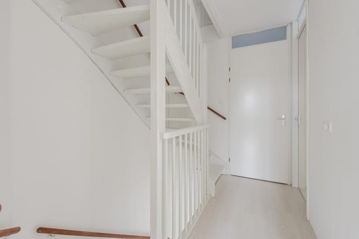 Tussenwoning te koop: Terschellingkade 162, Amersfoort