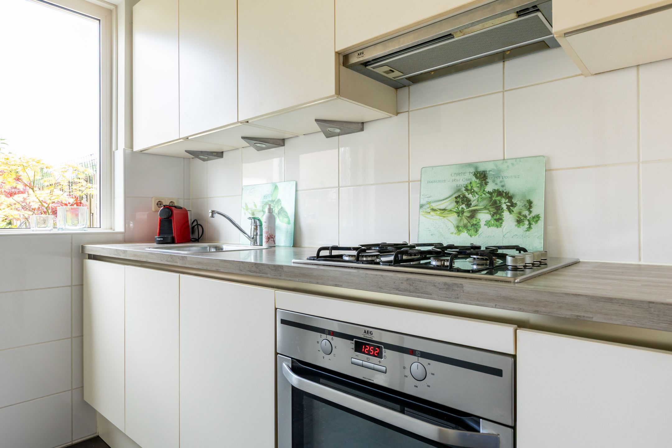 Terraced Family Home with Deep Garden in Child-Friendly Neighborhood — 15