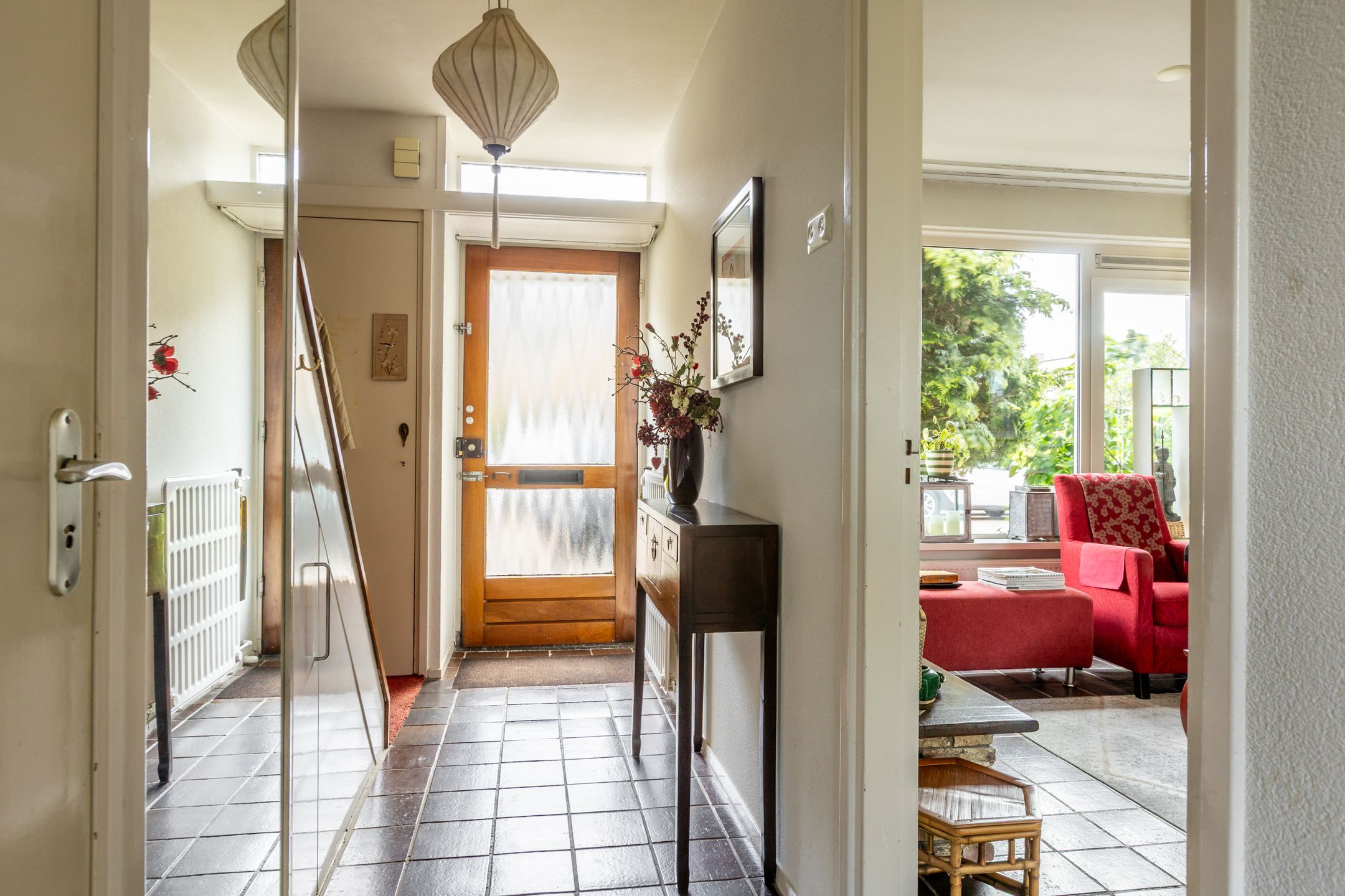Terraced Family Home with Deep Garden in Child-Friendly Neighborhood — 18