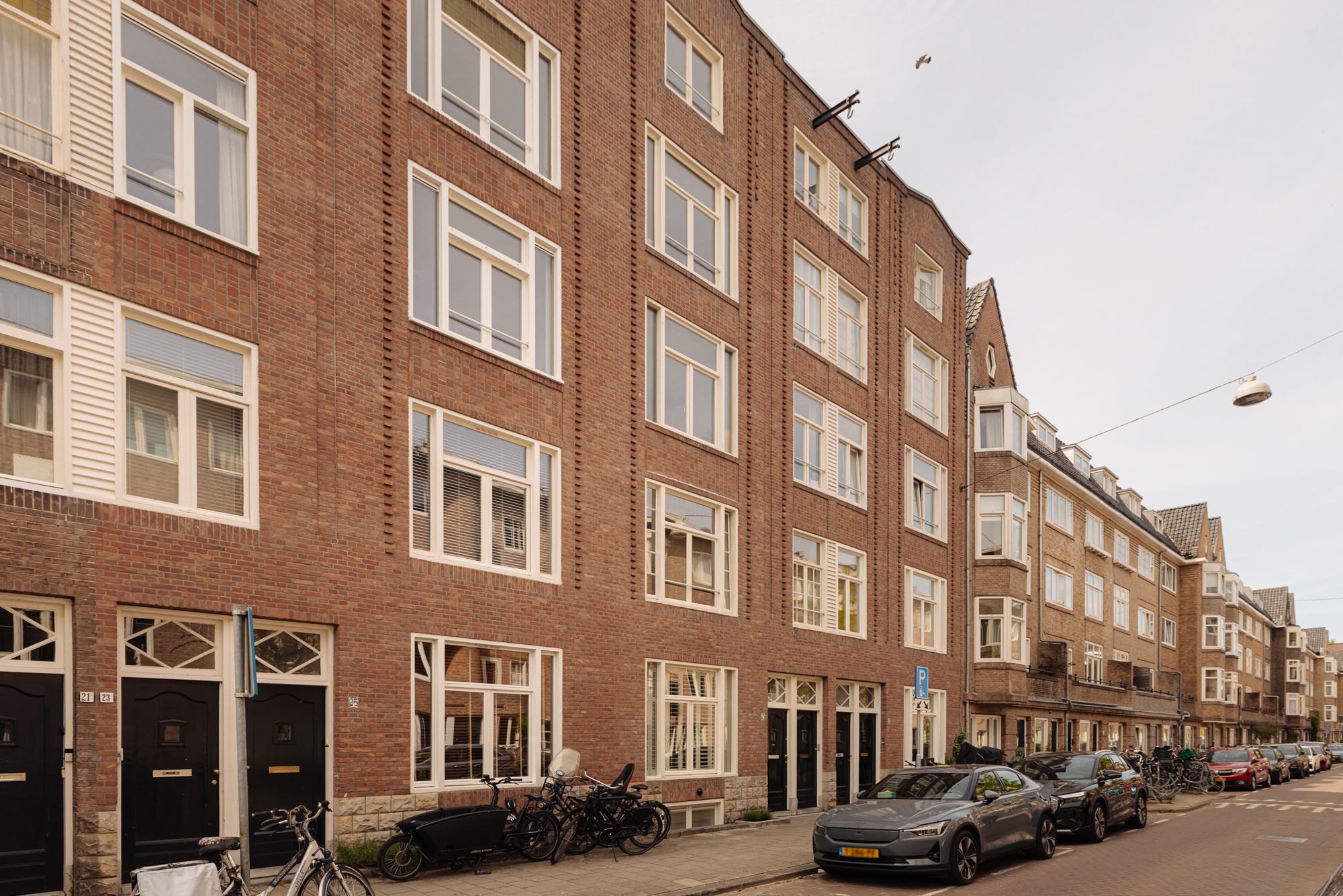 Foto 6 van Reinier Claeszenstraat 25-H