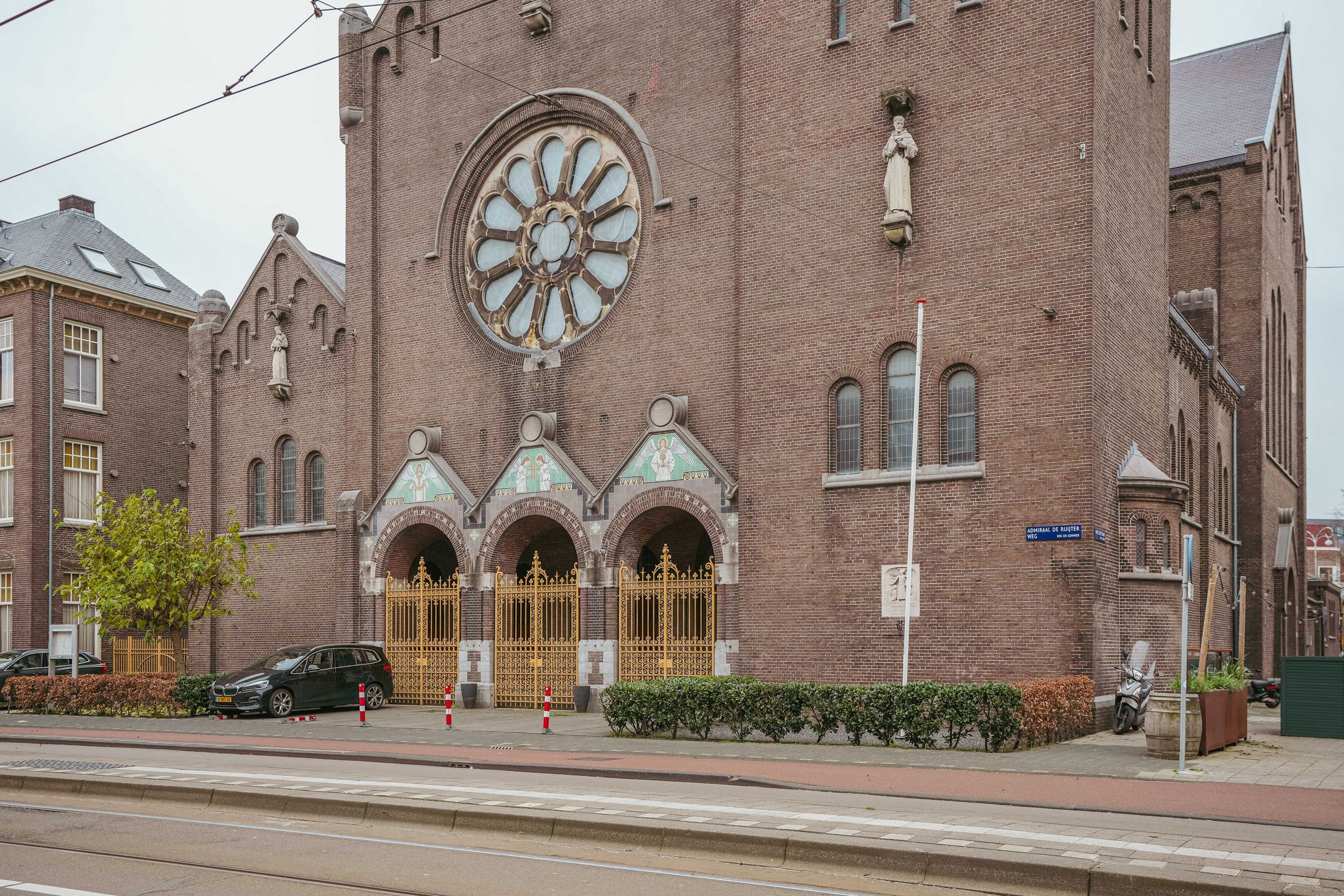 Photo 36 of Admiraal De Ruijterweg 254-C