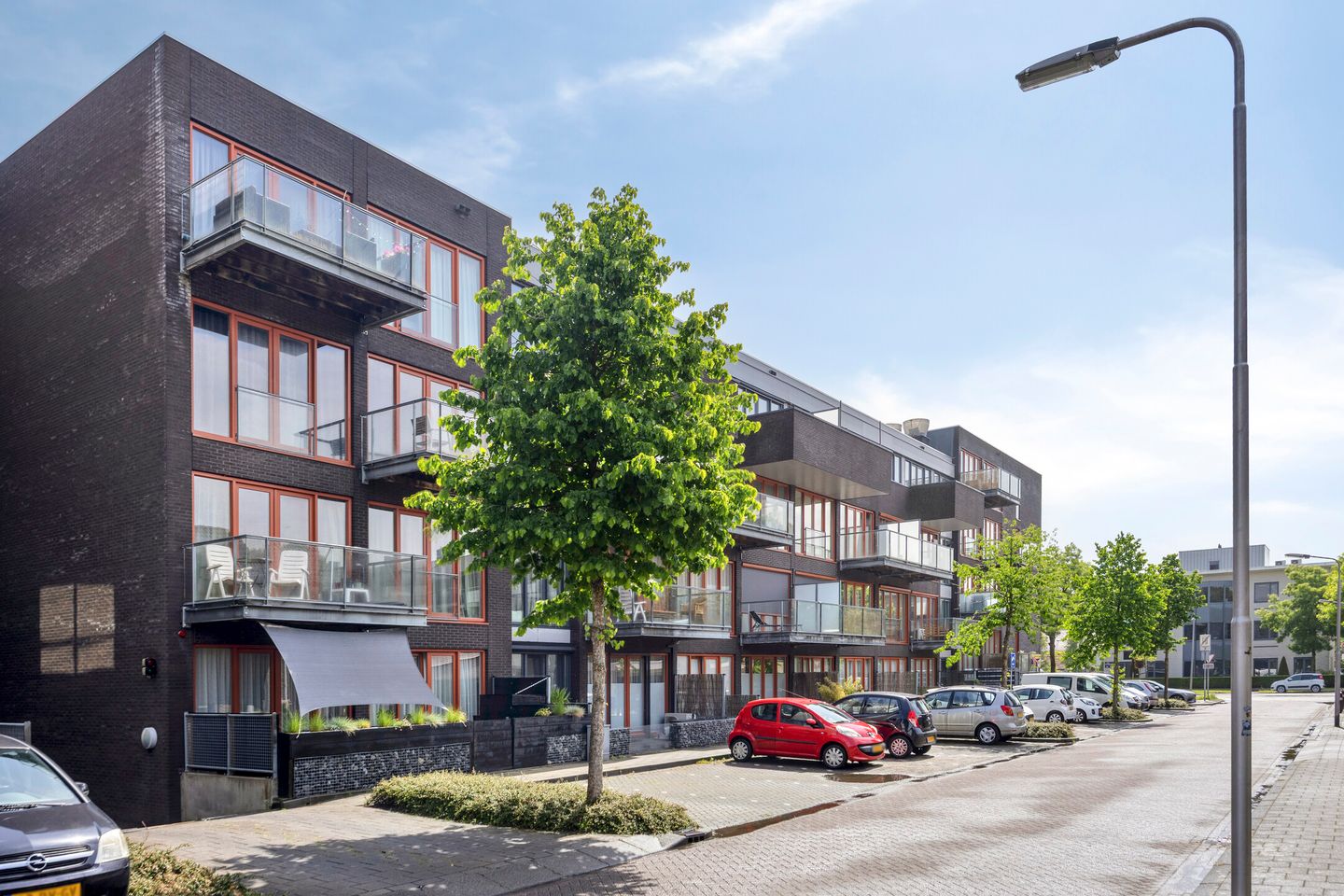 Photo 29 of Kamperfoeliestraat 12-F