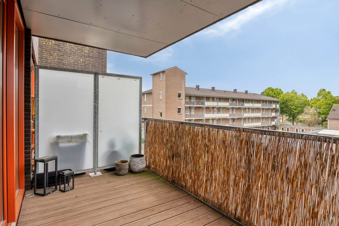 Photo 22 of Kamperfoeliestraat 12-F