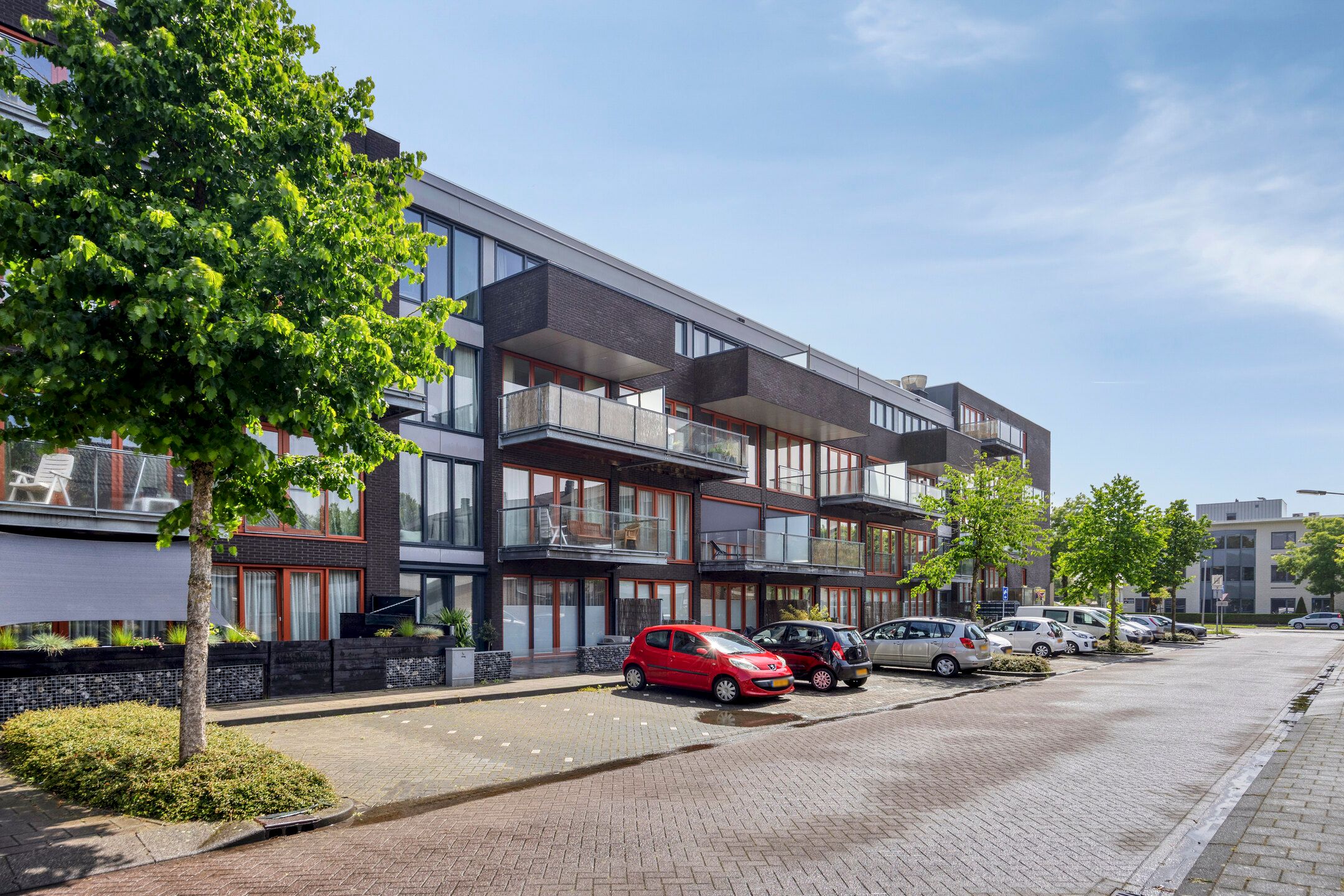Photo 30 of Kamperfoeliestraat 12-F