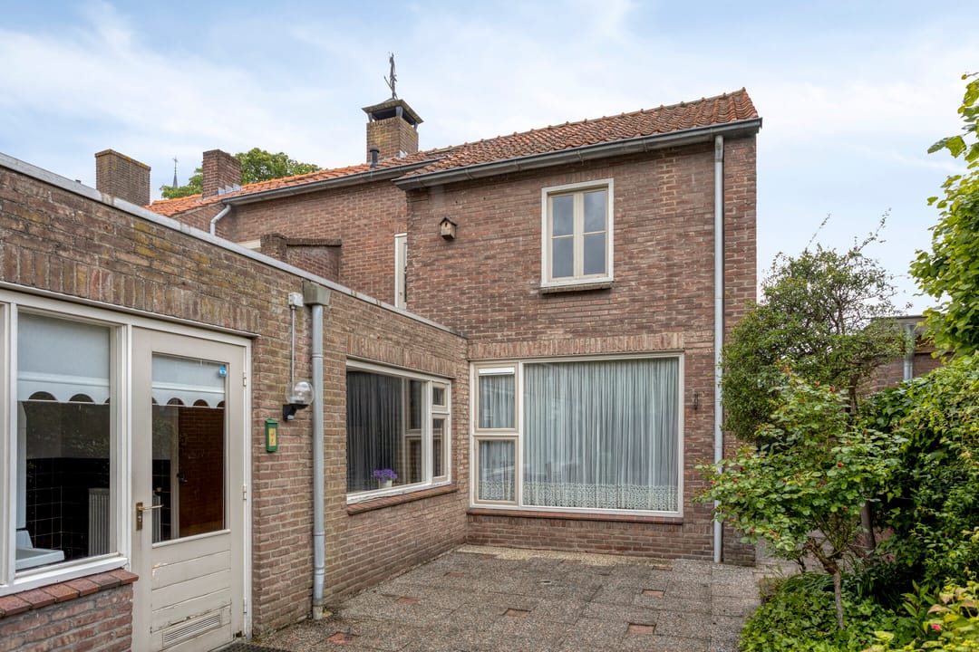 Foto 41 van St Odulphusstraat 12