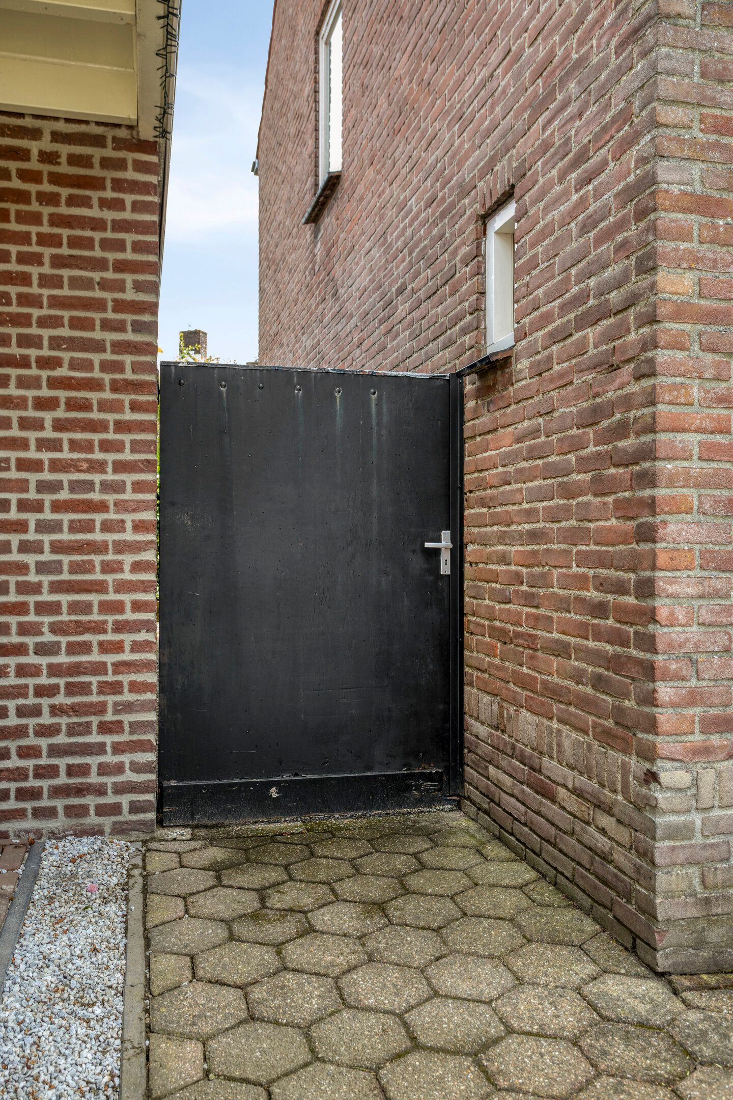 Photo 44 of St Odulphusstraat 12