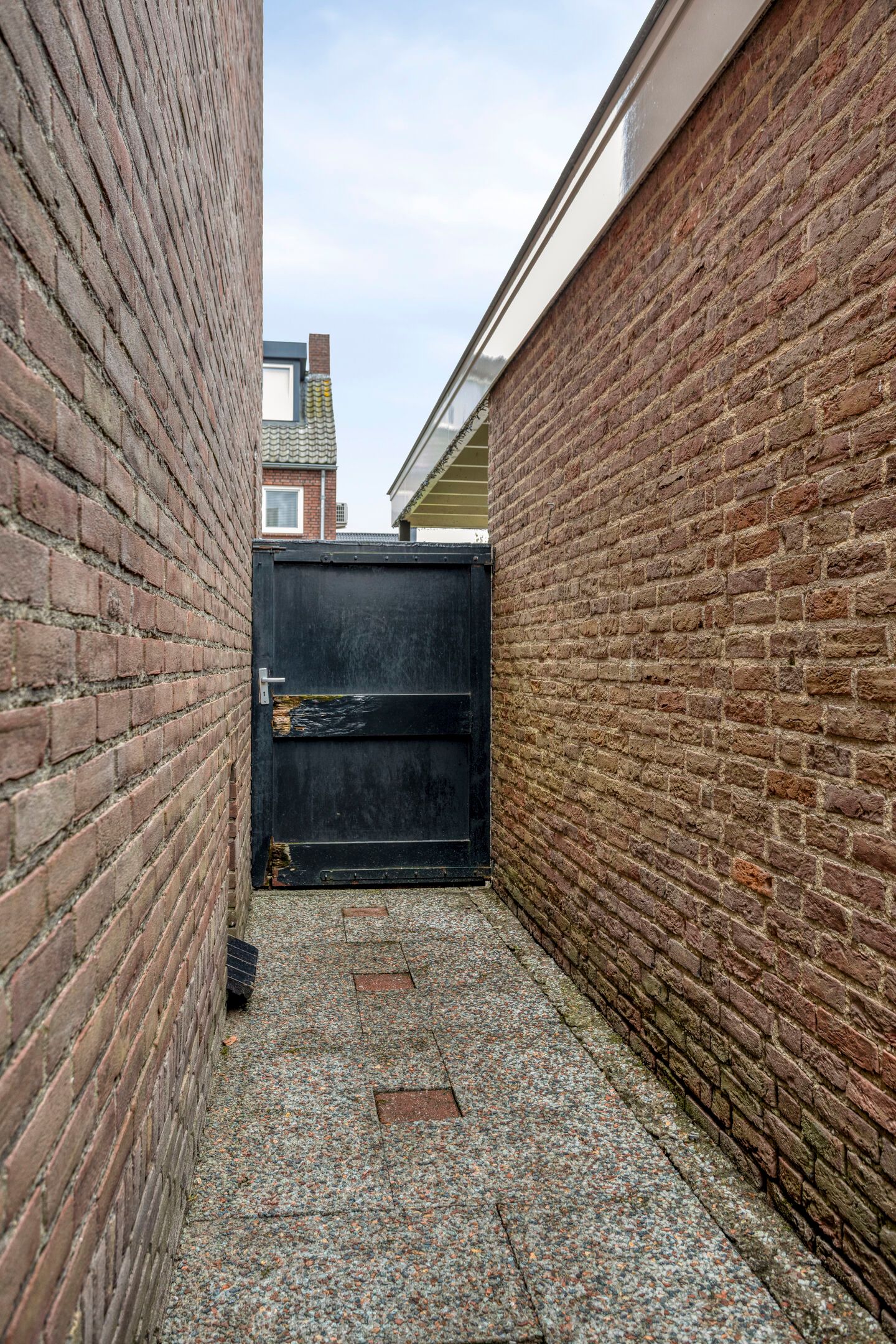 Photo 45 of St Odulphusstraat 12
