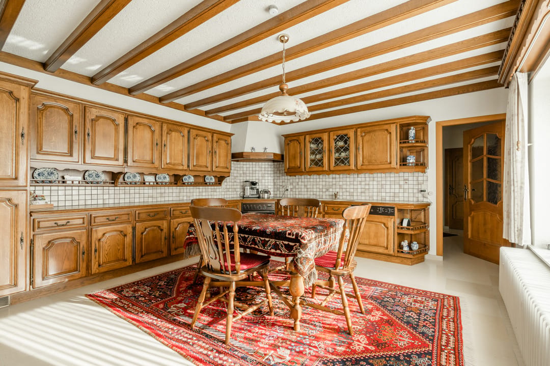 Spacious Bungalow with Large Plot Near the Dutch Border — 32