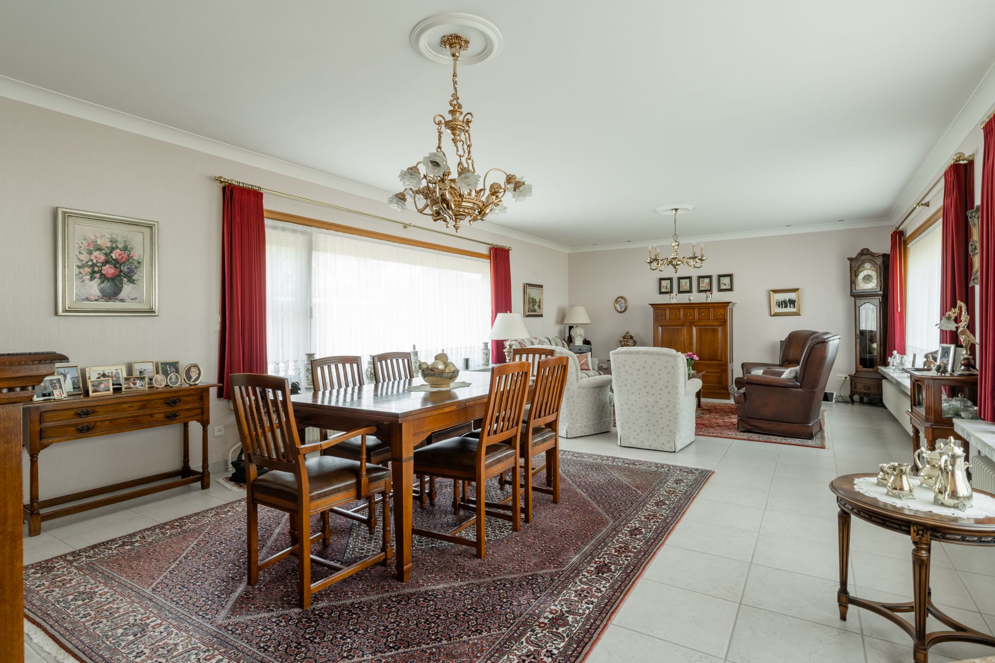 Spacious Bungalow with Large Plot Near the Dutch Border — 15