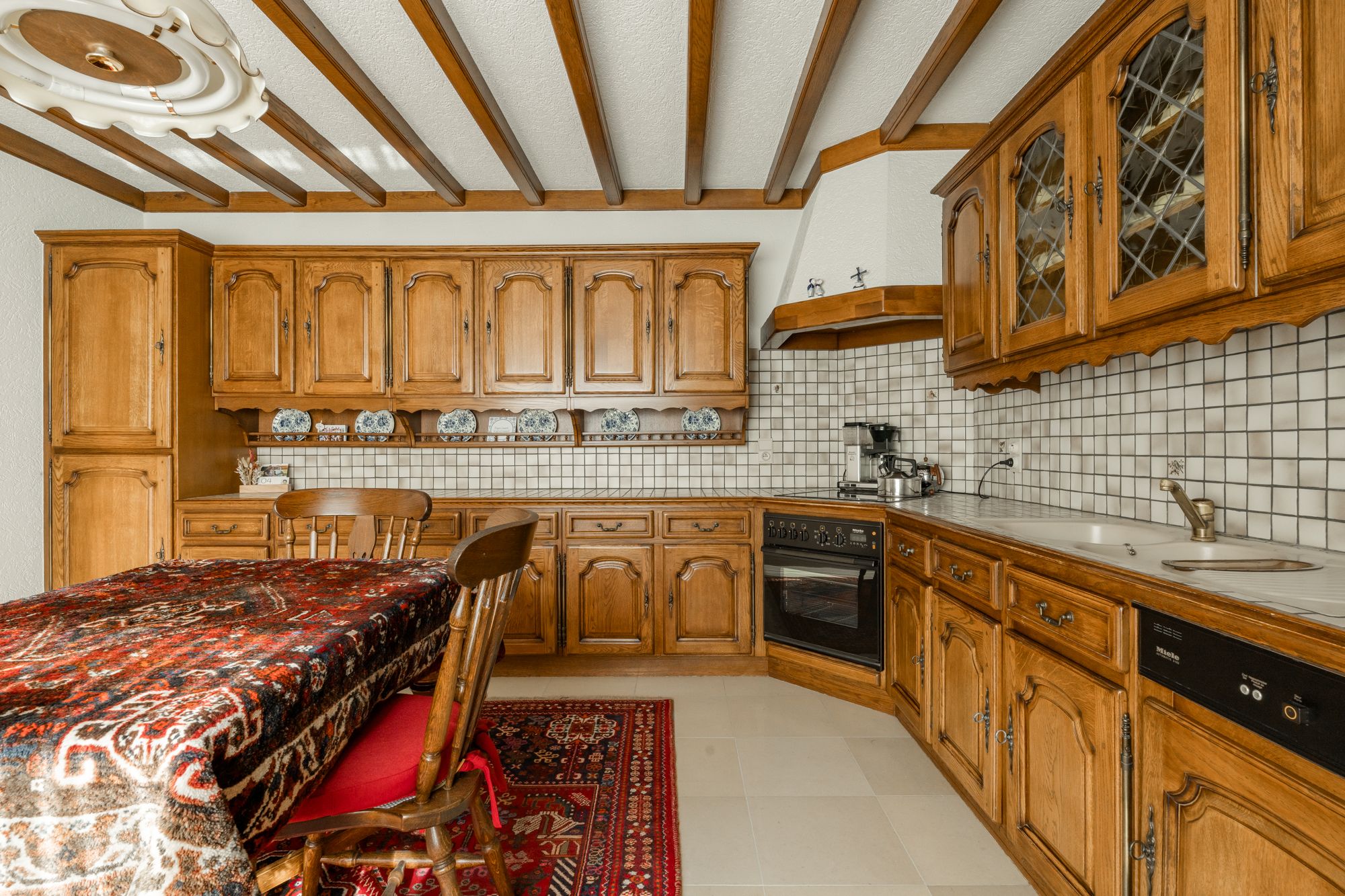 Spacious Bungalow with Large Plot Near the Dutch Border — 30
