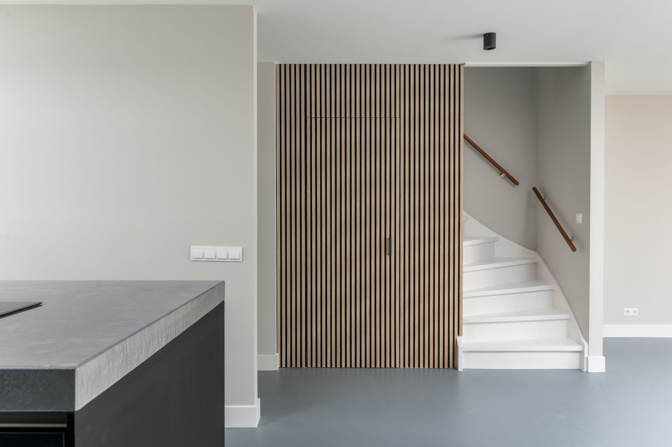Modernized 4-Bedroom Corner Home with Roof Terrace in Almere Muziekwijk — 18