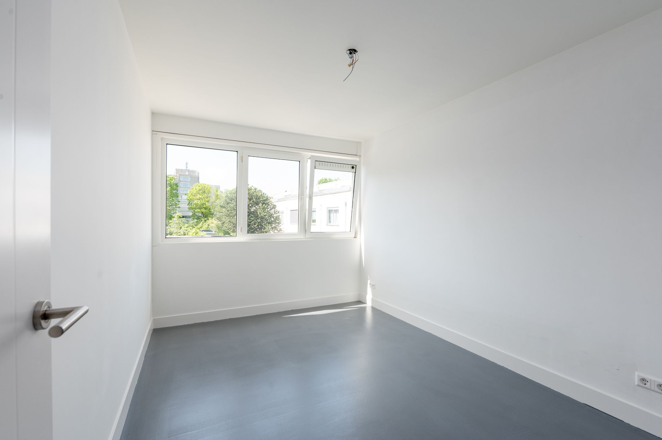 Modernized 4-Bedroom Corner Home with Roof Terrace in Almere Muziekwijk — 30