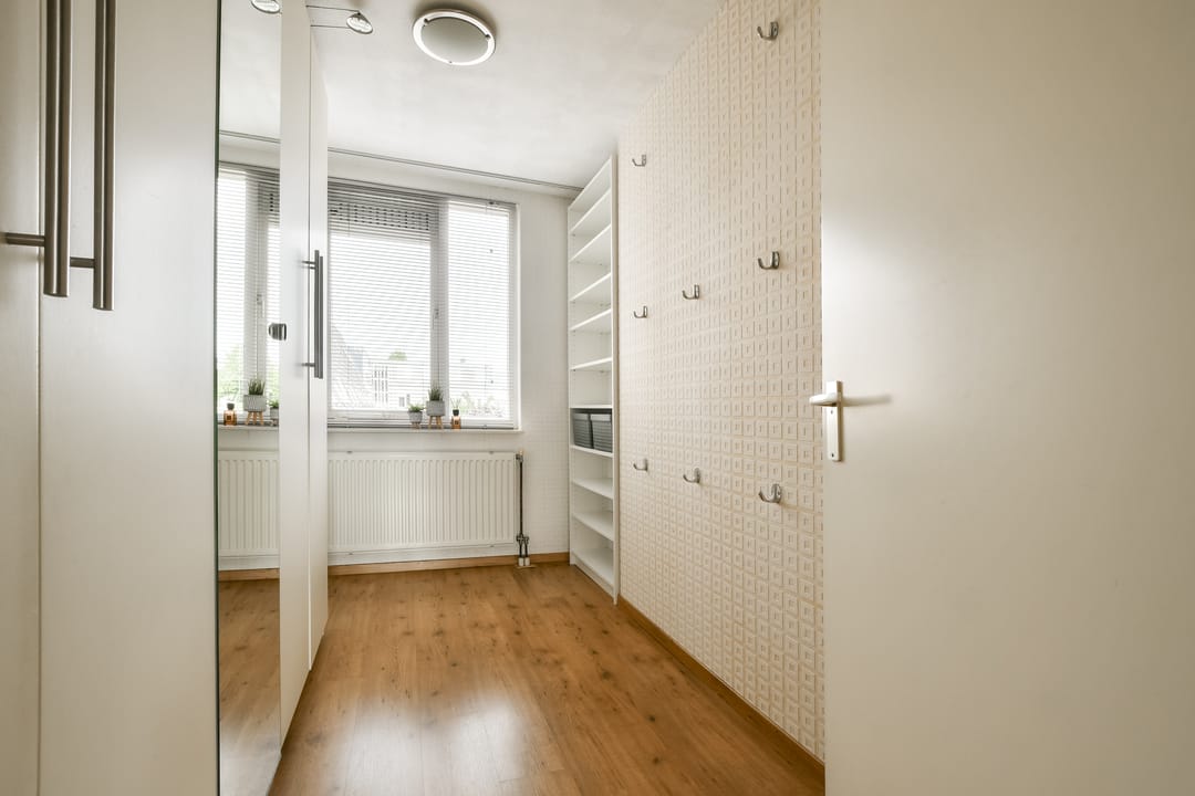 Spacious Move-In Ready Apartment with Sunny Balcony in Popular Postwijk Neighborhood — 23