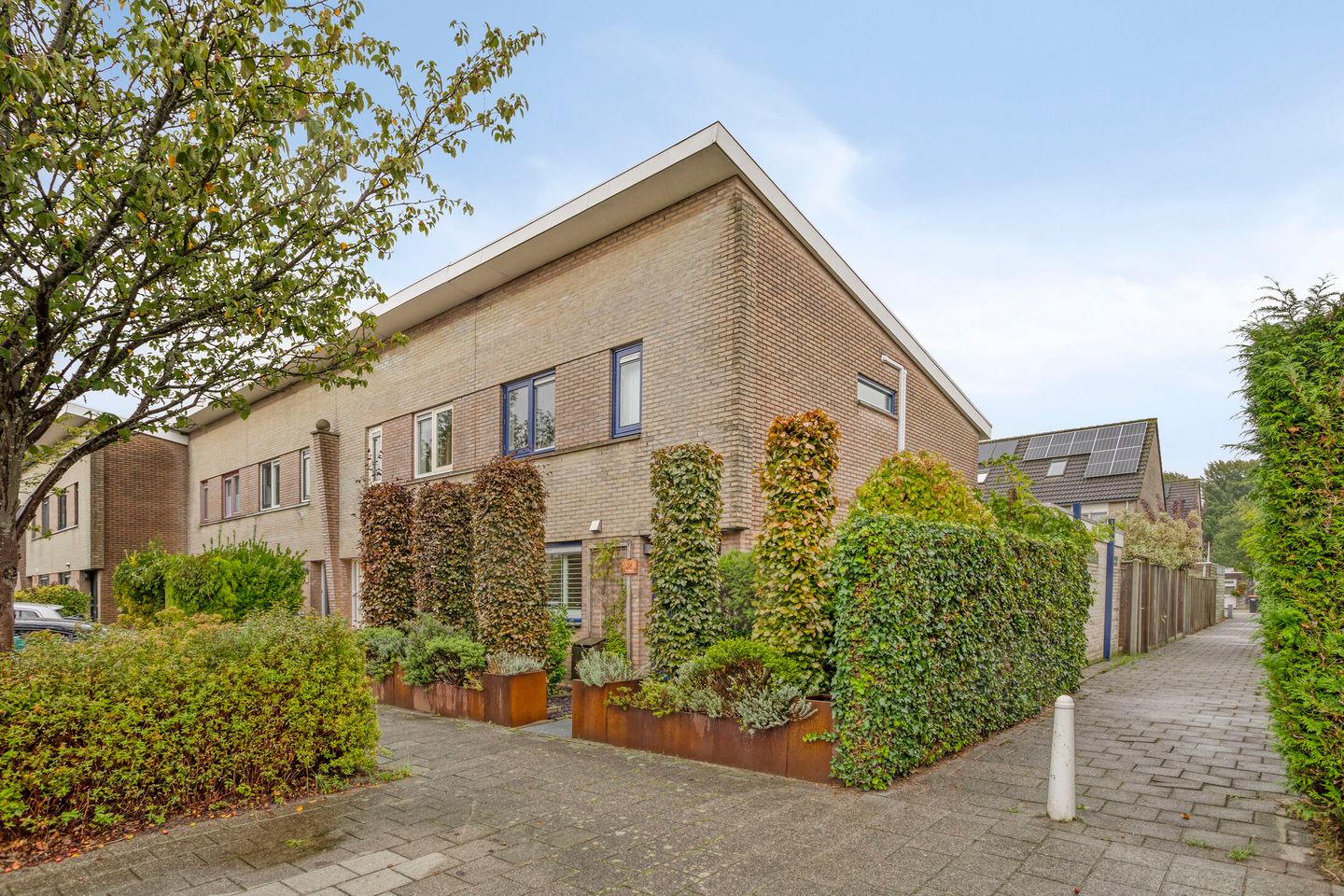 Photo 1 of Haringvlietlaan 38