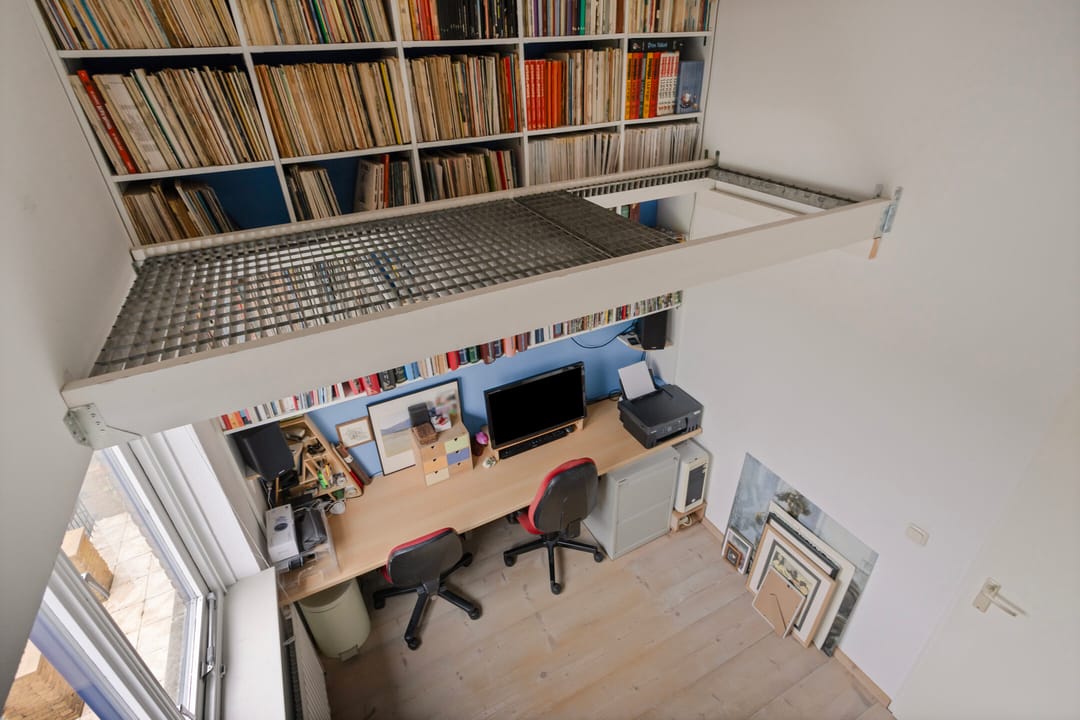 Photo 37 of Haringvlietlaan 38