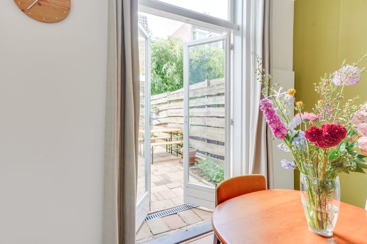 Tussenwoning te koop: Lijsterstraat 36, Utrecht
