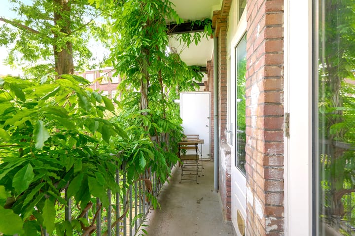 Photo 4 of Joubertstraat 21-1