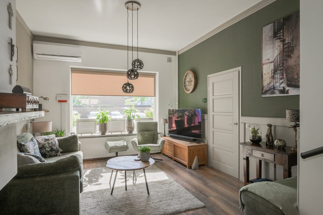 Photo 2 of Airbornestraat 26