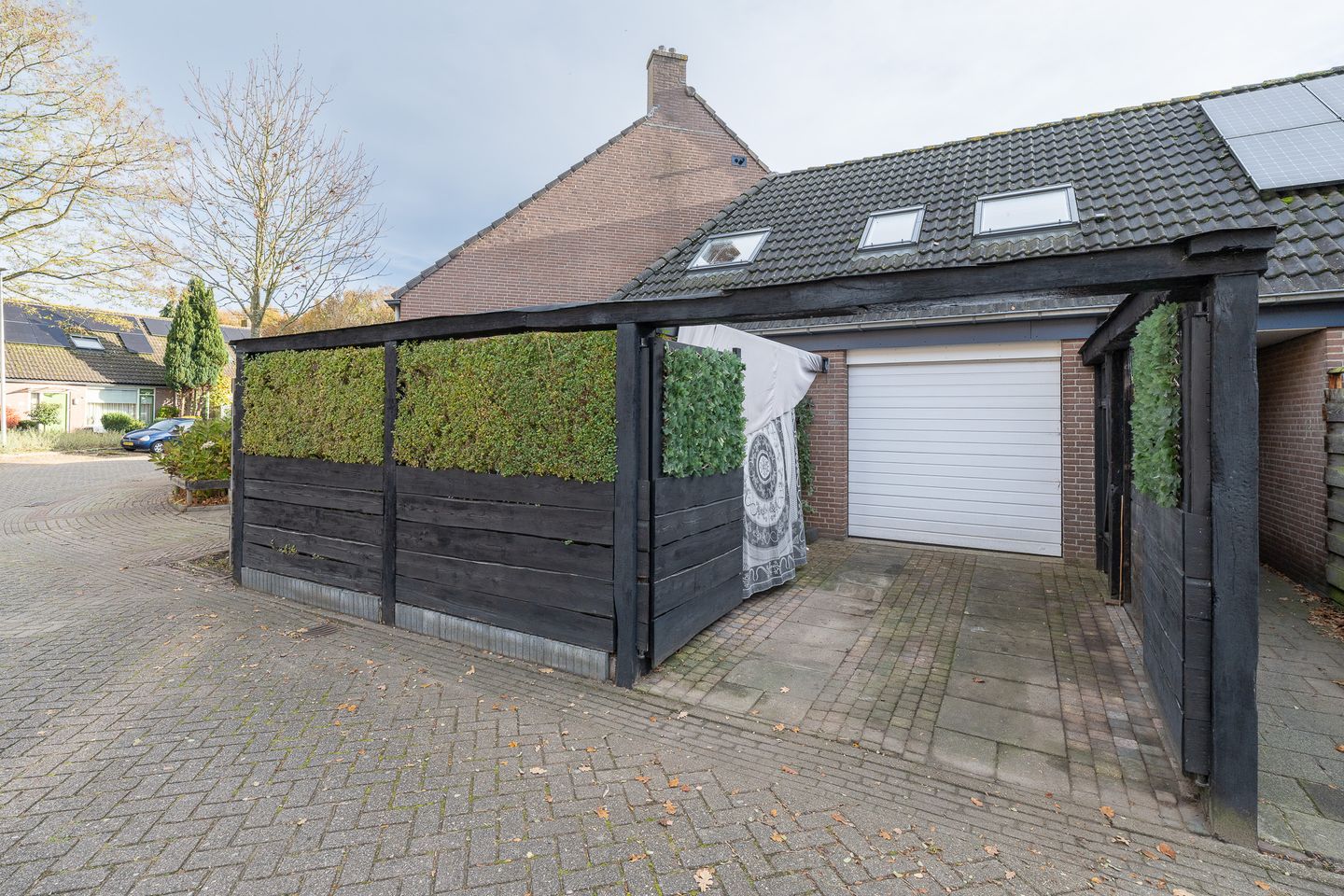 Photo 49 of Vogelweide 94