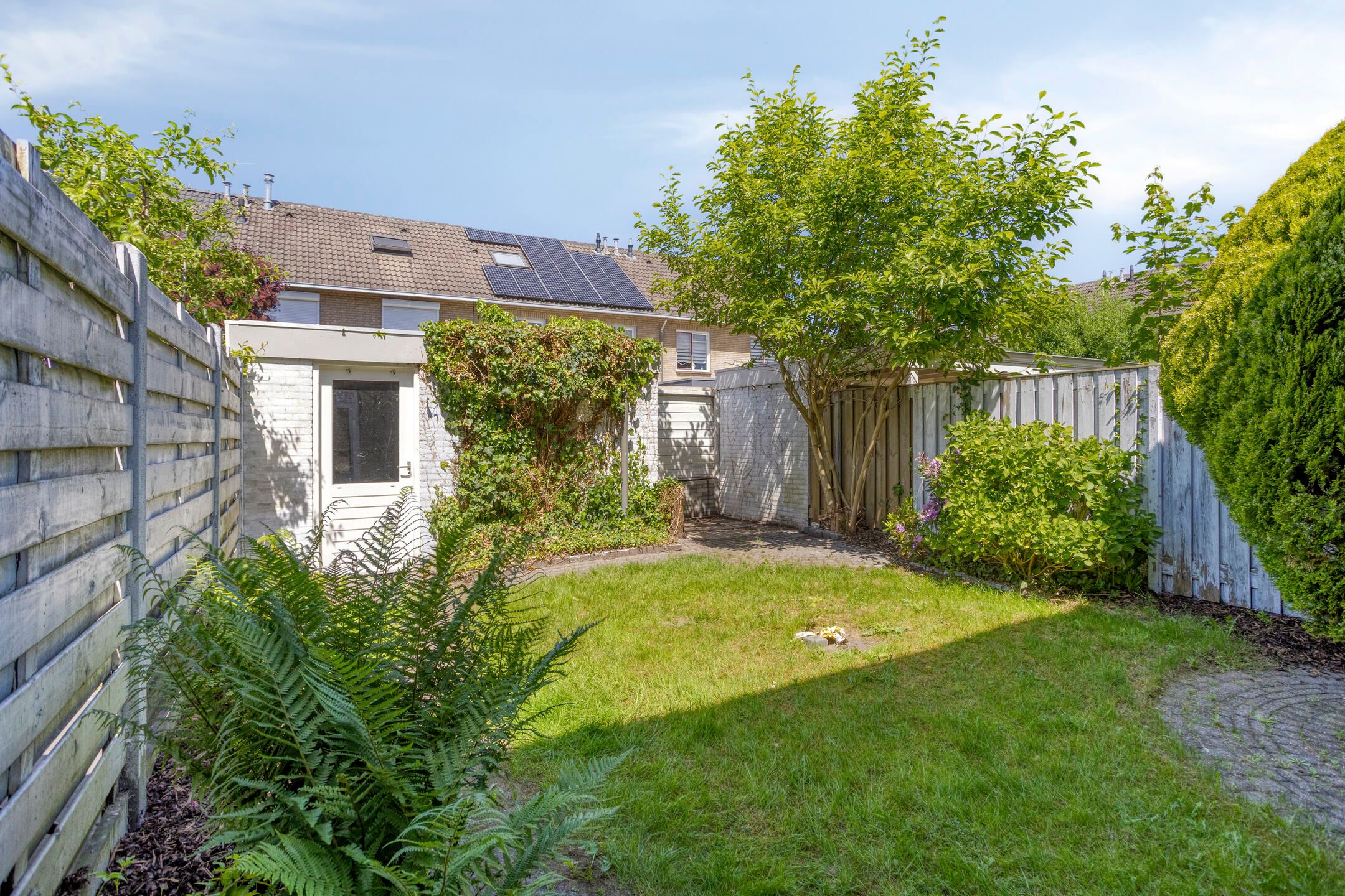 Spacious Family Home with Four Bedrooms in Child-Friendly Uden Neighborhood — 27
