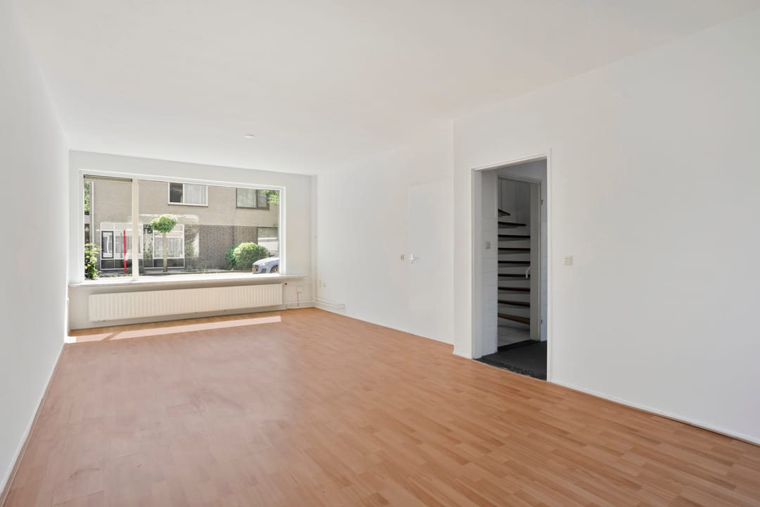Spacious Family Home with Four Bedrooms in Child-Friendly Uden Neighborhood — 8