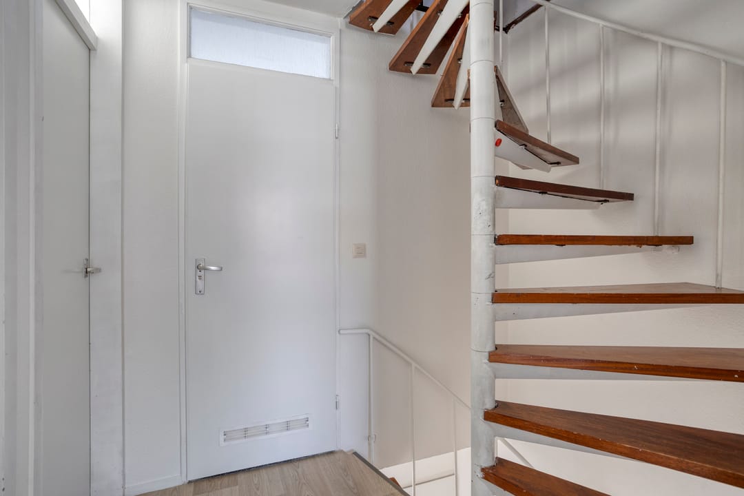 Spacious Family Home with Four Bedrooms in Child-Friendly Uden Neighborhood — 13