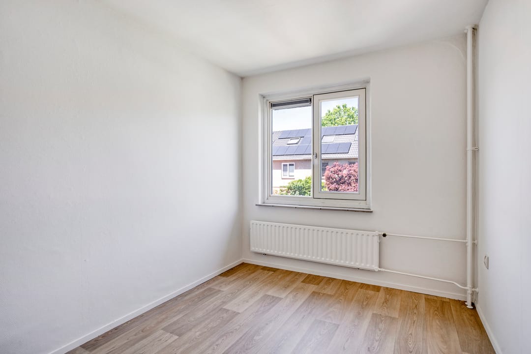 Spacious Family Home with Four Bedrooms in Child-Friendly Uden Neighborhood — 17