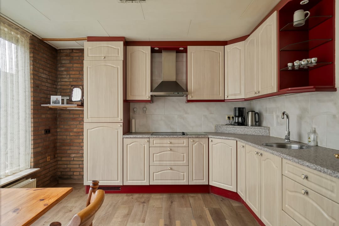 Photo 11 of Jan van Amstelstraat 80