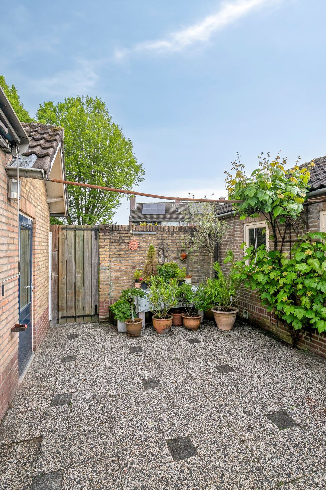 Photo 37 of Jan van Amstelstraat 80