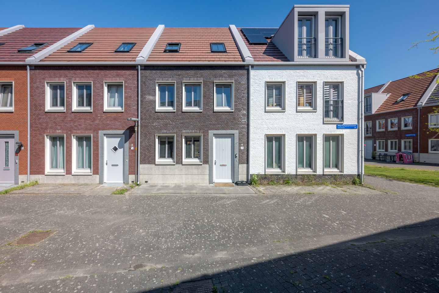 Photo 1 of Merlijnplantsoen 2