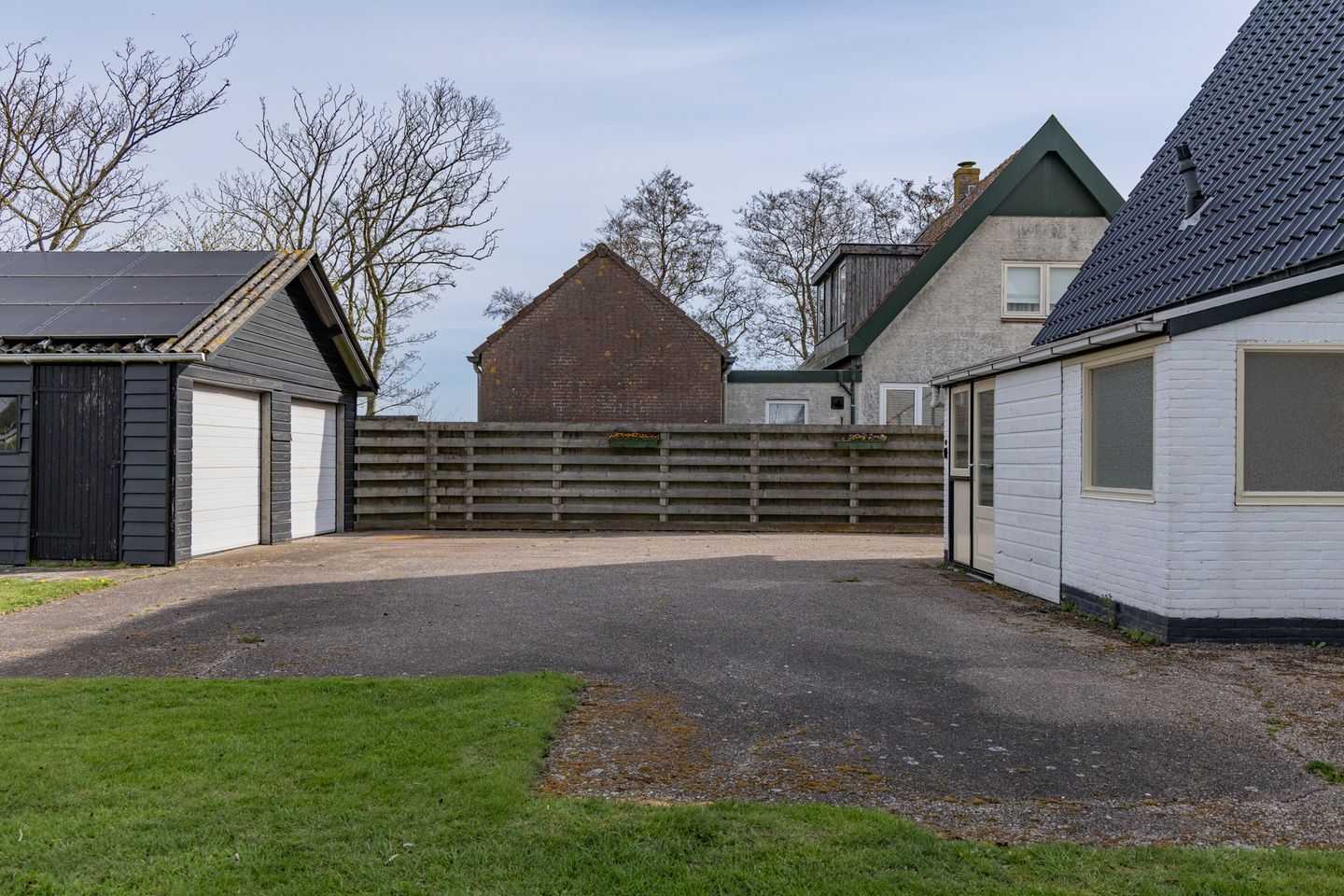 Detached Character Home with Panoramic Wadden Sea Views and Flexible Living Options — 19