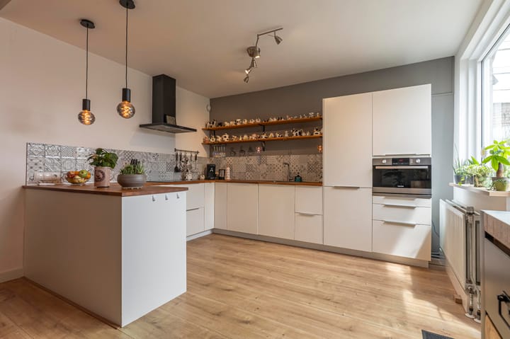 Tussenwoning te koop: Emmastraat 5, Landgraaf