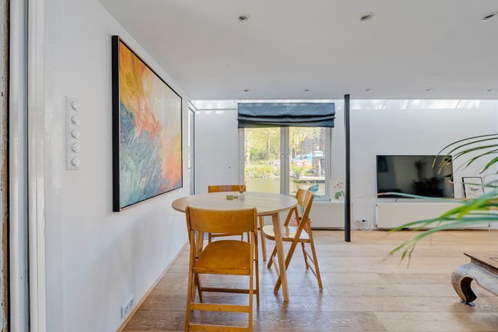 Appartement te koop: Bilderdijkkade 804, Amsterdam