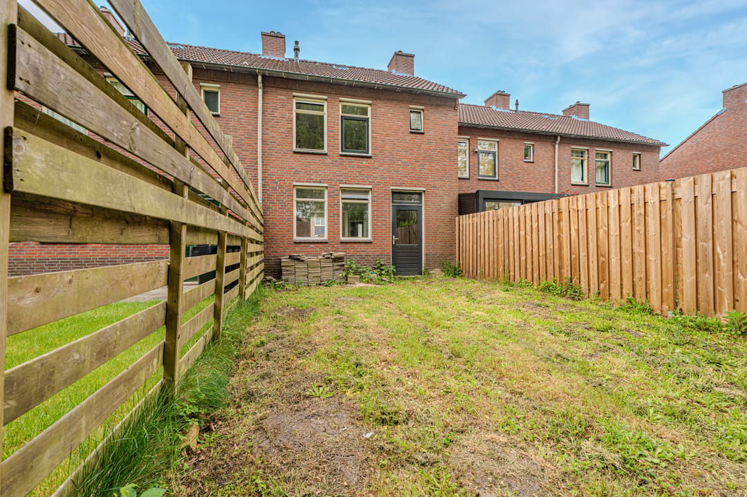 Photo 7 of Veerstraat 43