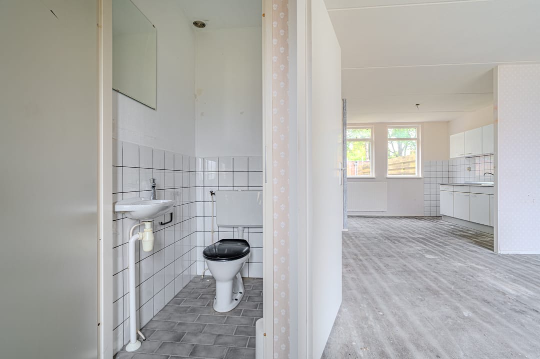 Photo 17 of Veerstraat 43