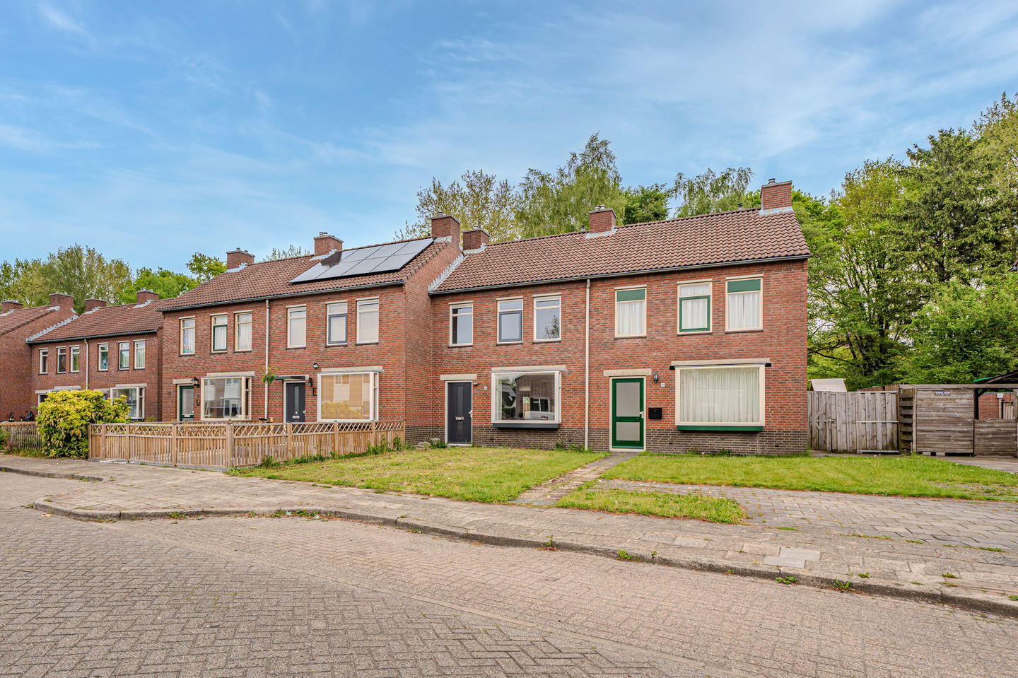 Photo 34 of Veerstraat 43