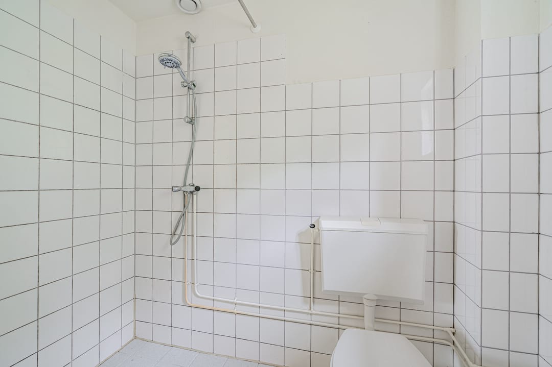 Photo 32 of Veerstraat 43